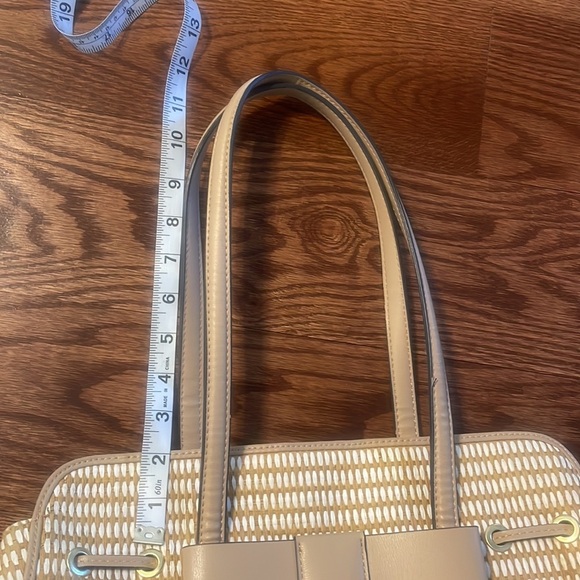 NANETTE LEPORE ARABELLE ‘paper’ straw shoulder bag / purse wht cream tassels bow - Picture 14 of 17